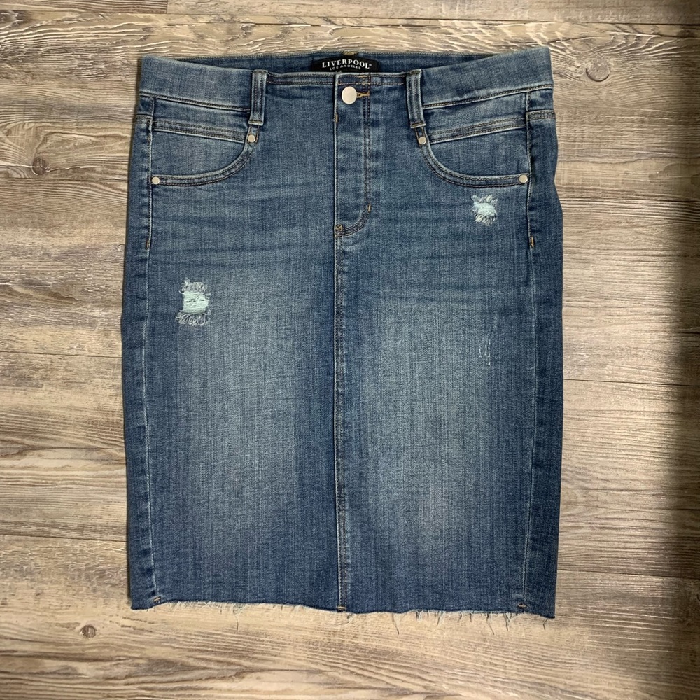 Blue Jean pencil skirt from Liverpool Los Angeles, size 8/29.